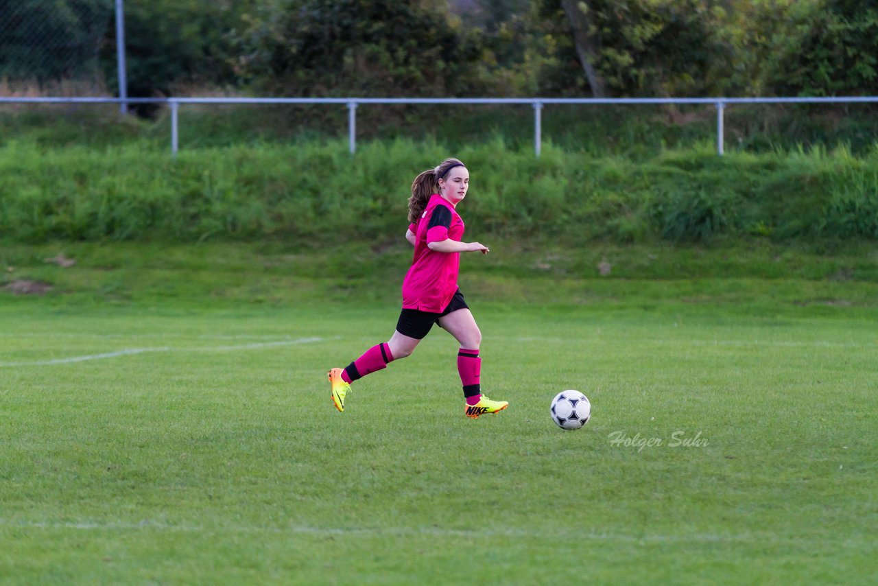 Bild 131 - B-Juniorinnen TSV Gnutz o.W. - SV Wahlstedt : Ergebnis: 1:1